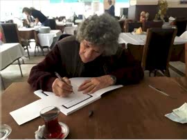 ONURSAL ÜYEMİZ, SAYIN LİNA NASİF’İN İMZA GÜNÜ